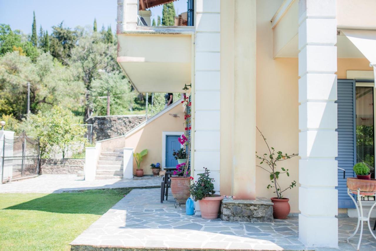 Anna Maria House Apartment Perama  Exterior photo